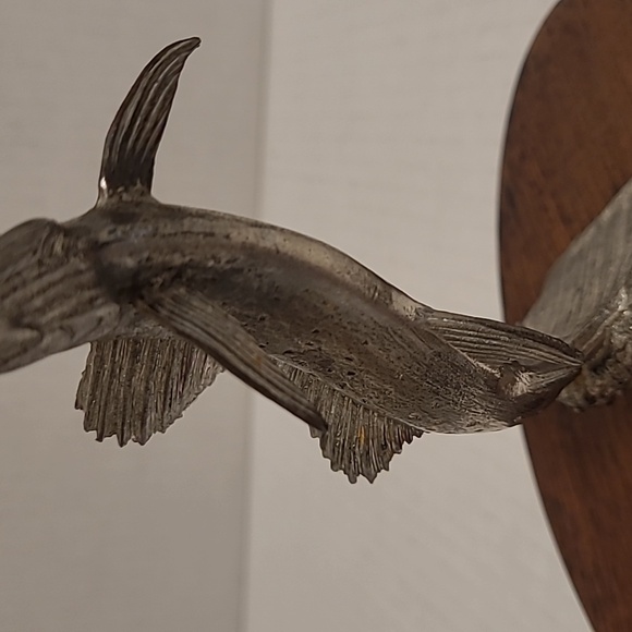 Vintage Signed Sailfish Figurine on Wood Base - Picture 11 of 16